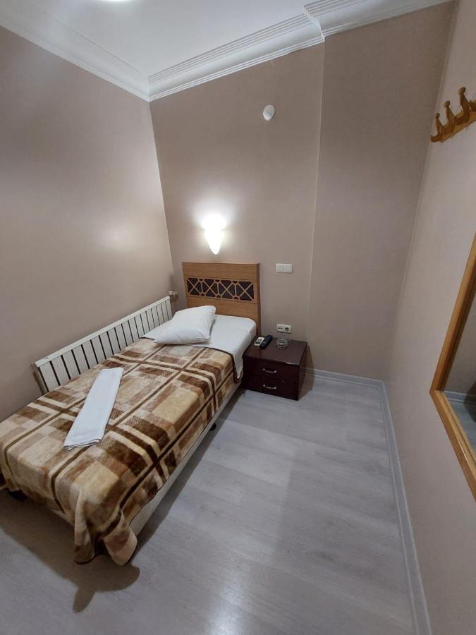 Otel Uemit Isztambul Kültér fotó