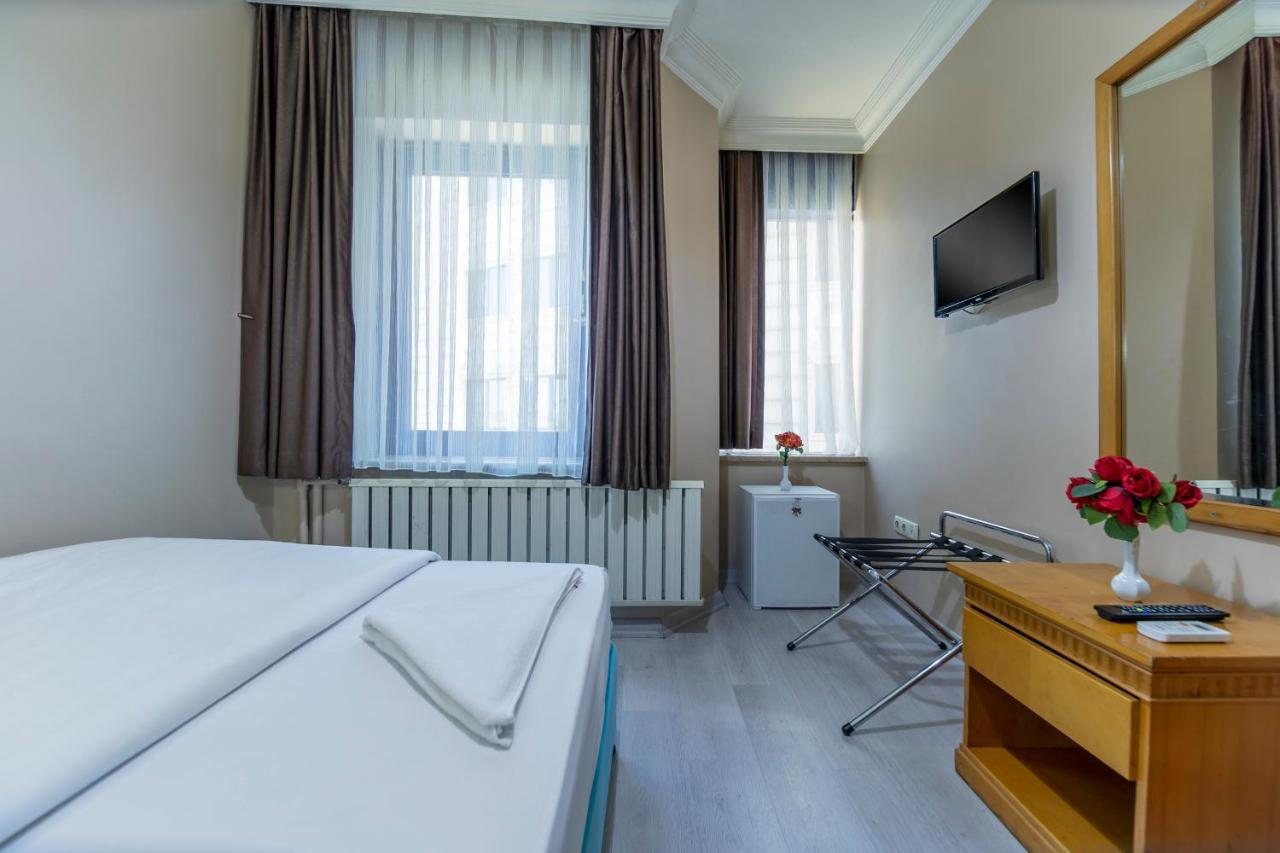 Otel Uemit Isztambul Kültér fotó
