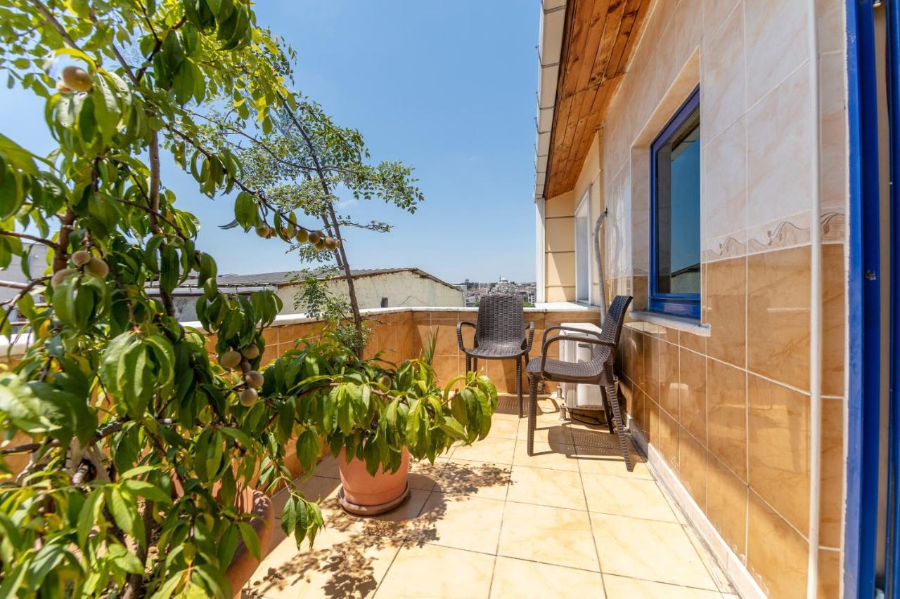 Otel Uemit Isztambul Kültér fotó